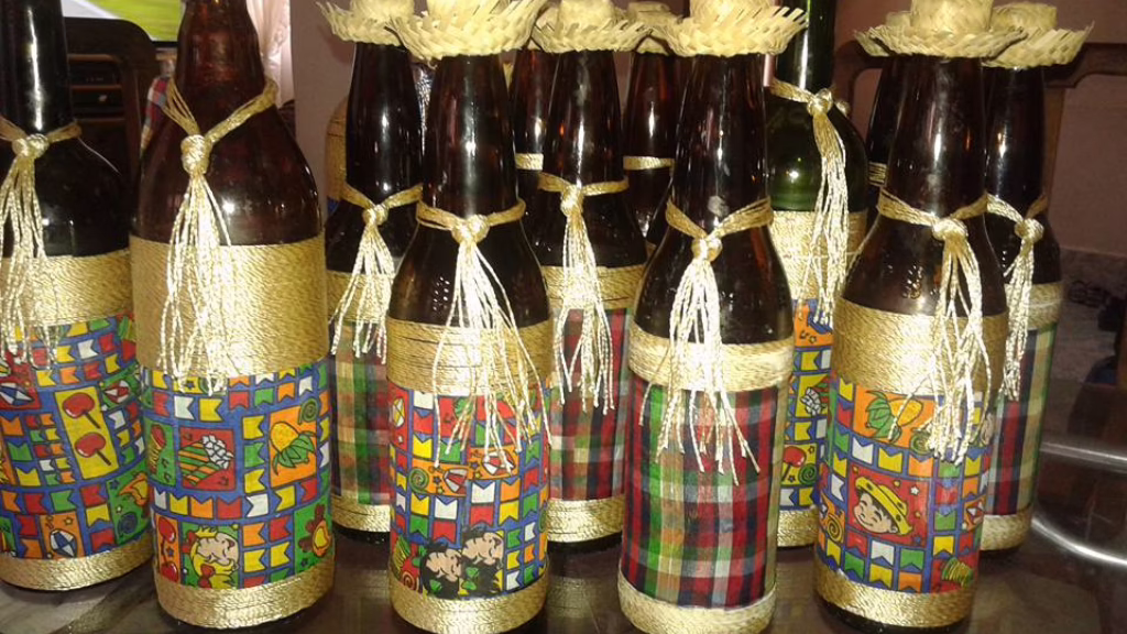 Tarros y botellas decorados
