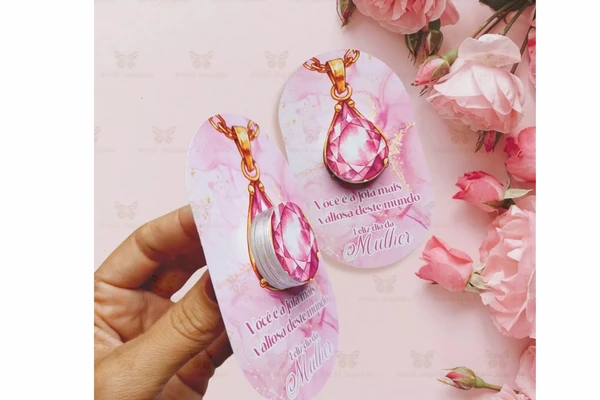 Lembrança Dia da Mulher: 7 ideias elegantes para lojistas encantarem clientes 5 mimo para dia da mulher creme para maos