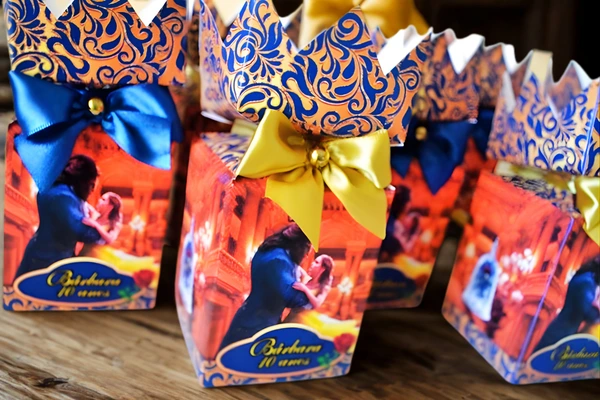 Personalized birthday souvenirs: 7 ideas for 1 year olds! 8 beauty and the beast decoration souvenirs for children's parties