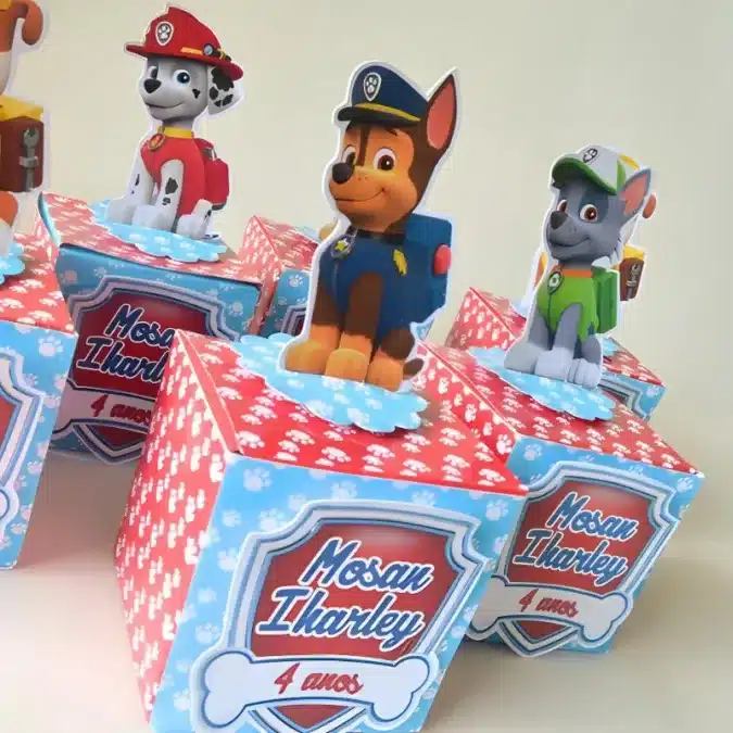 6 Types of Paper for Children's Party Favors 3 which paper to use to make personalized boxes