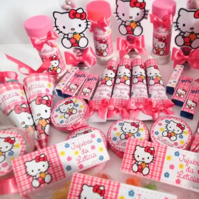 Papelería personalizada: cómo convertirla en un negocio rentable 2 kit de regalos personalizados historia de la papelería personalizada 1
