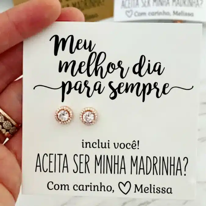 11 invitaciones para las madrinas de boda que te emocionarán en el momento de la petición 4 Invitación de madrina de boda económica