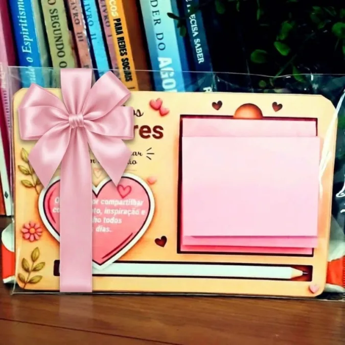 Lembrancinha Dia dos Professores com post-it para fazer em casa 4 Cartão Feliz dia do professor para baixar